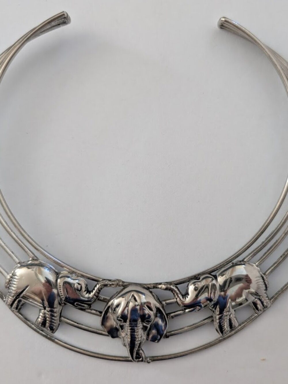 KATHERINE K. Vintage Silver-Tone Multi-Wire Elephant Collar Necklace